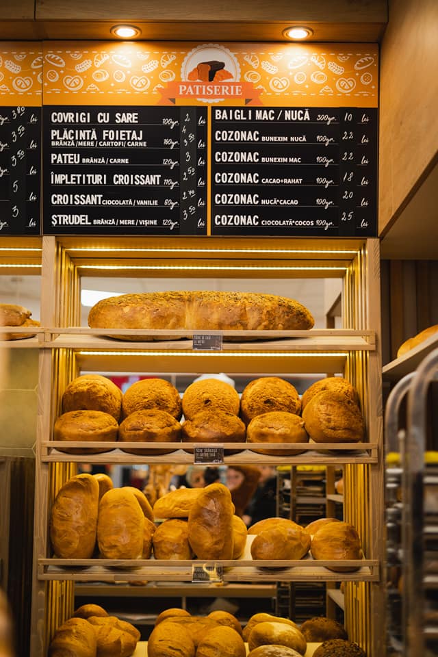 78166190_2566589260084990_1196303775262834688_n